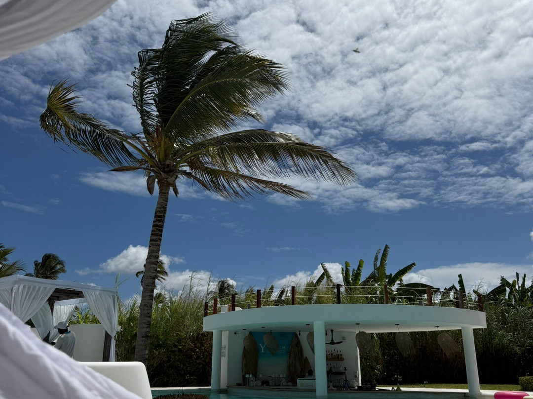 Ycona Luxury Resort主图