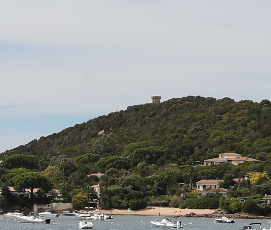 Tour d'Isolella-Pietrosella必去景点