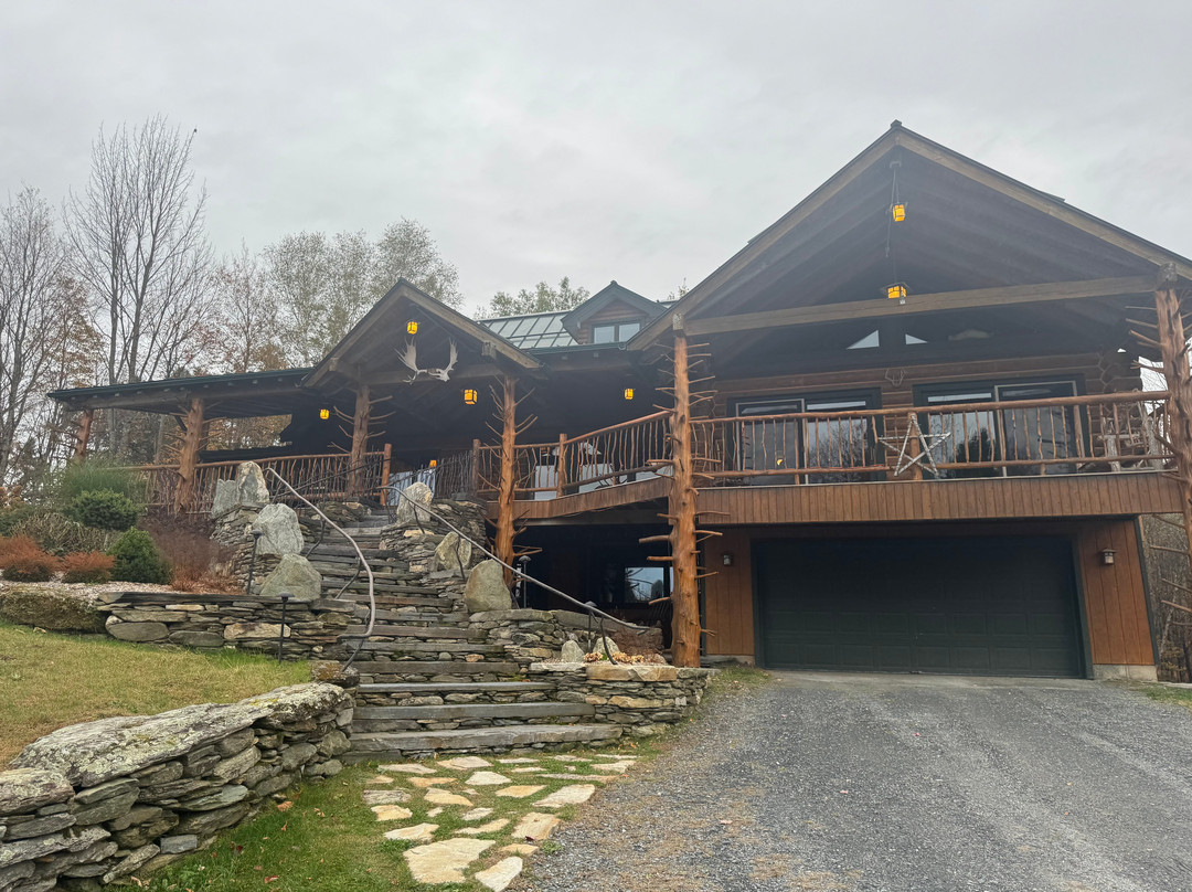 Moose Meadow Lodge & Treehouse主图