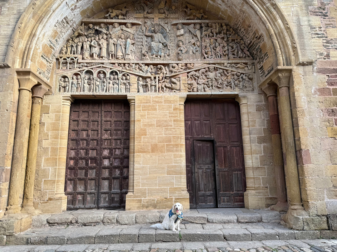 Église Abbatiale Sainte-Foy-Conques必去景点
