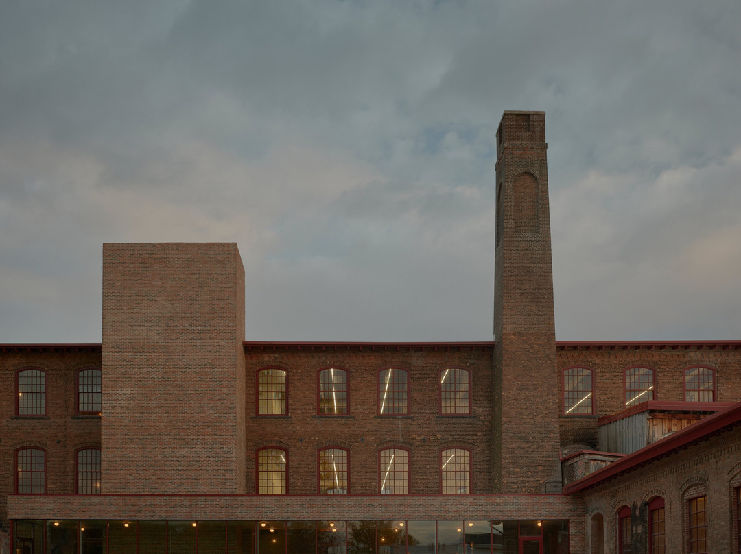 Pocketbook Hudson Hotel and Baths