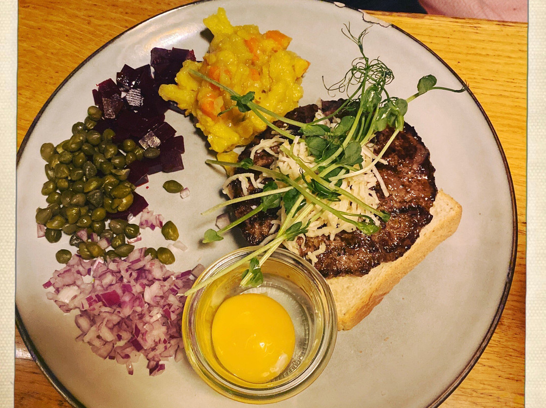 Oro Kro & Hotel主图