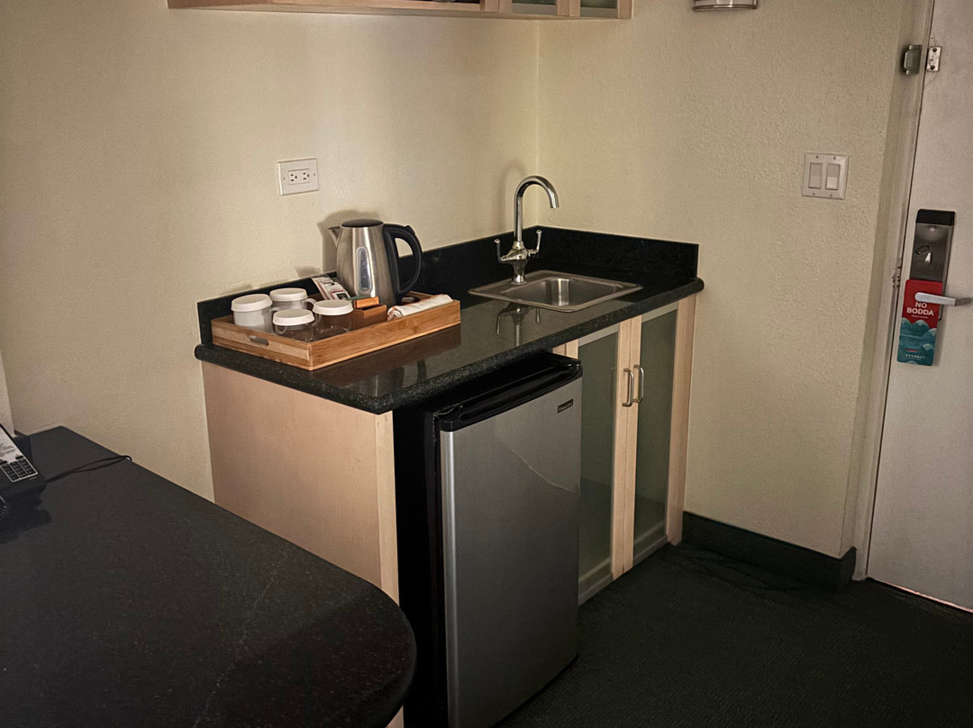 威基基椰子酒店主图