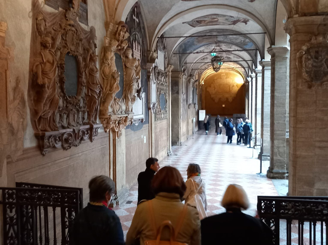 Academya Lingue-博洛尼亚必去景点