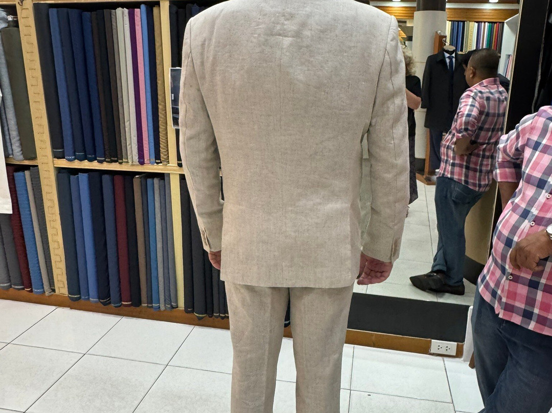 Anthony's Bespoke Tailor-卡伦必去景点