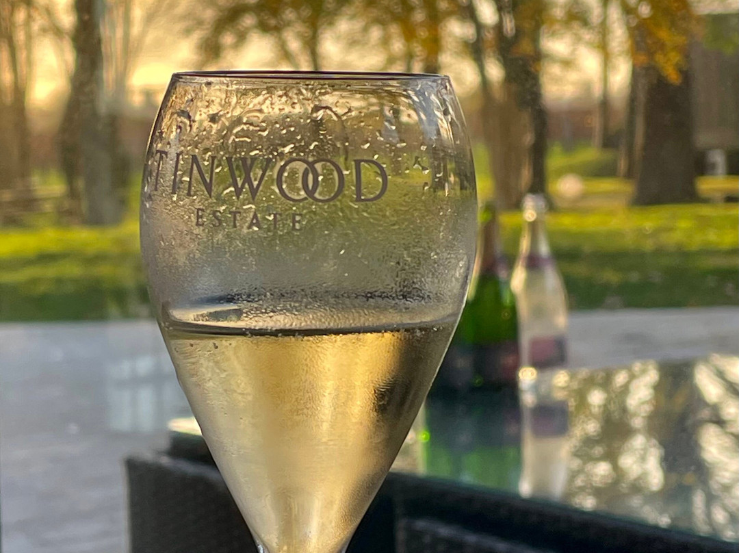 Tinwood Estate Vineyard-奇切斯特必去景点