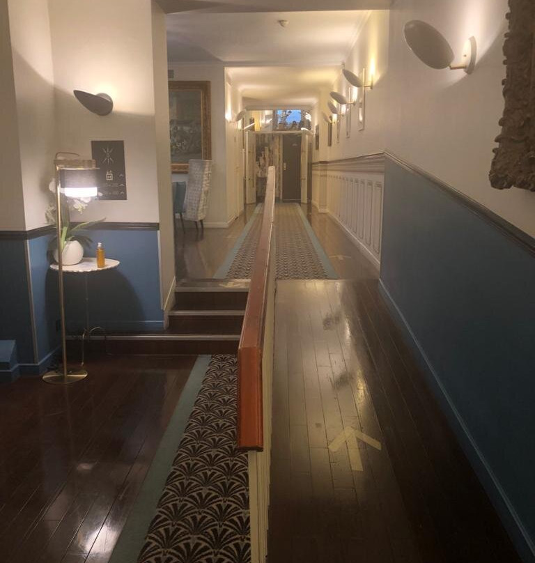 爱思得马耳他酒店主图