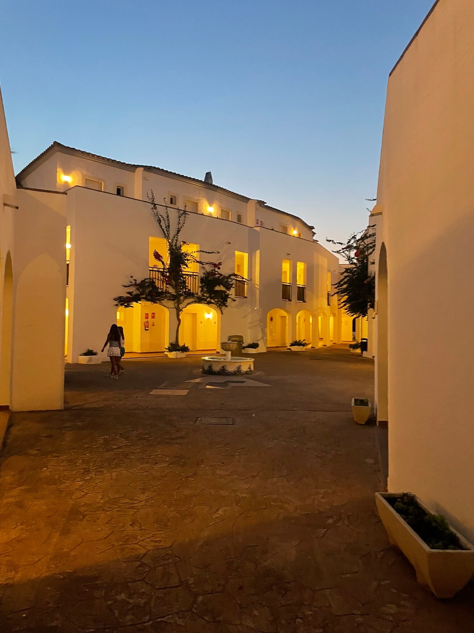 Sol Falcó Menorca-官方