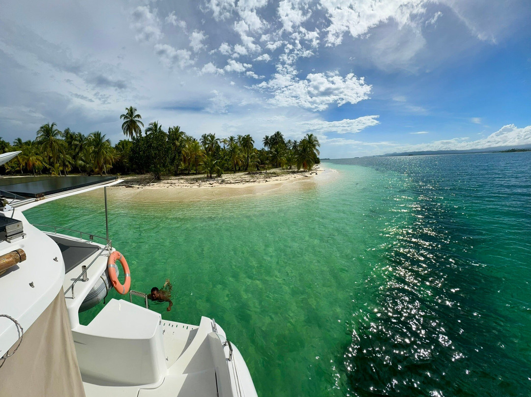 Catamaran Adventures San Blas-埃尔波韦尼尔必去景点