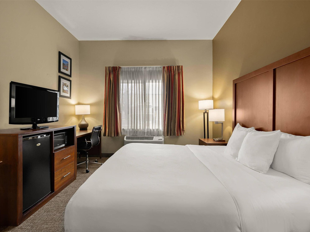 Harrisville酒店住宿-Comfort Inn Ogden Near Event Center