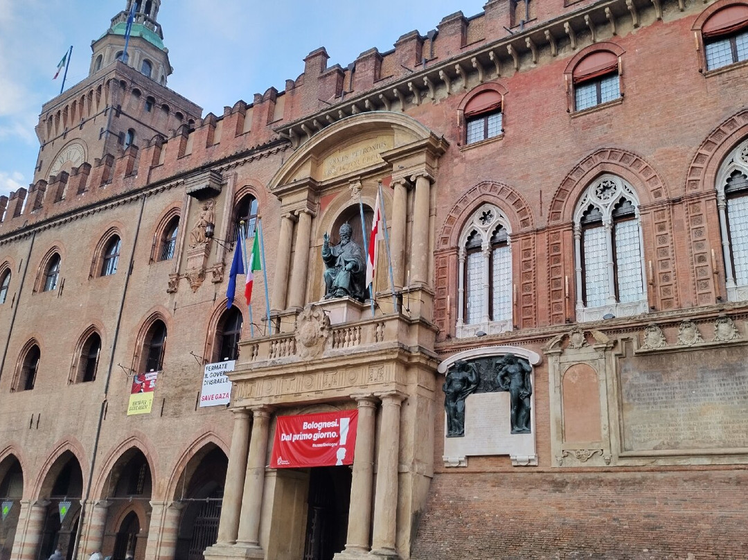 博洛尼亚主广场-博洛尼亚必去景点