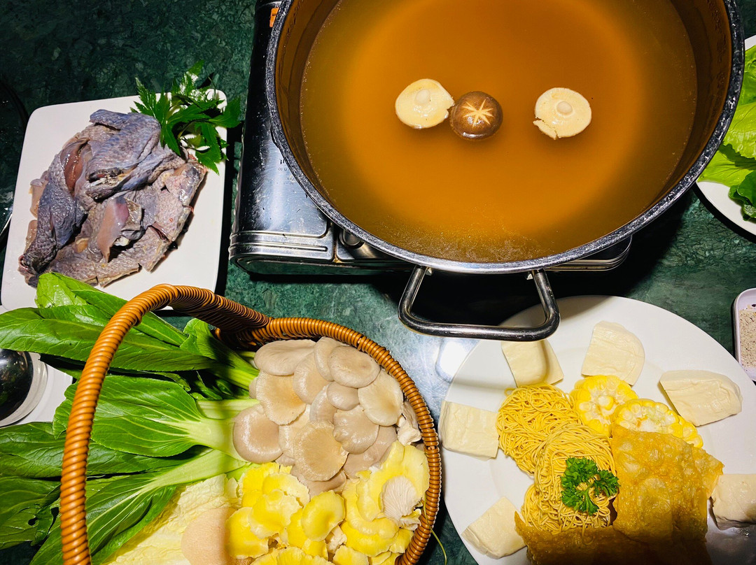 Nhà Hàng Mufa Tam Đảo