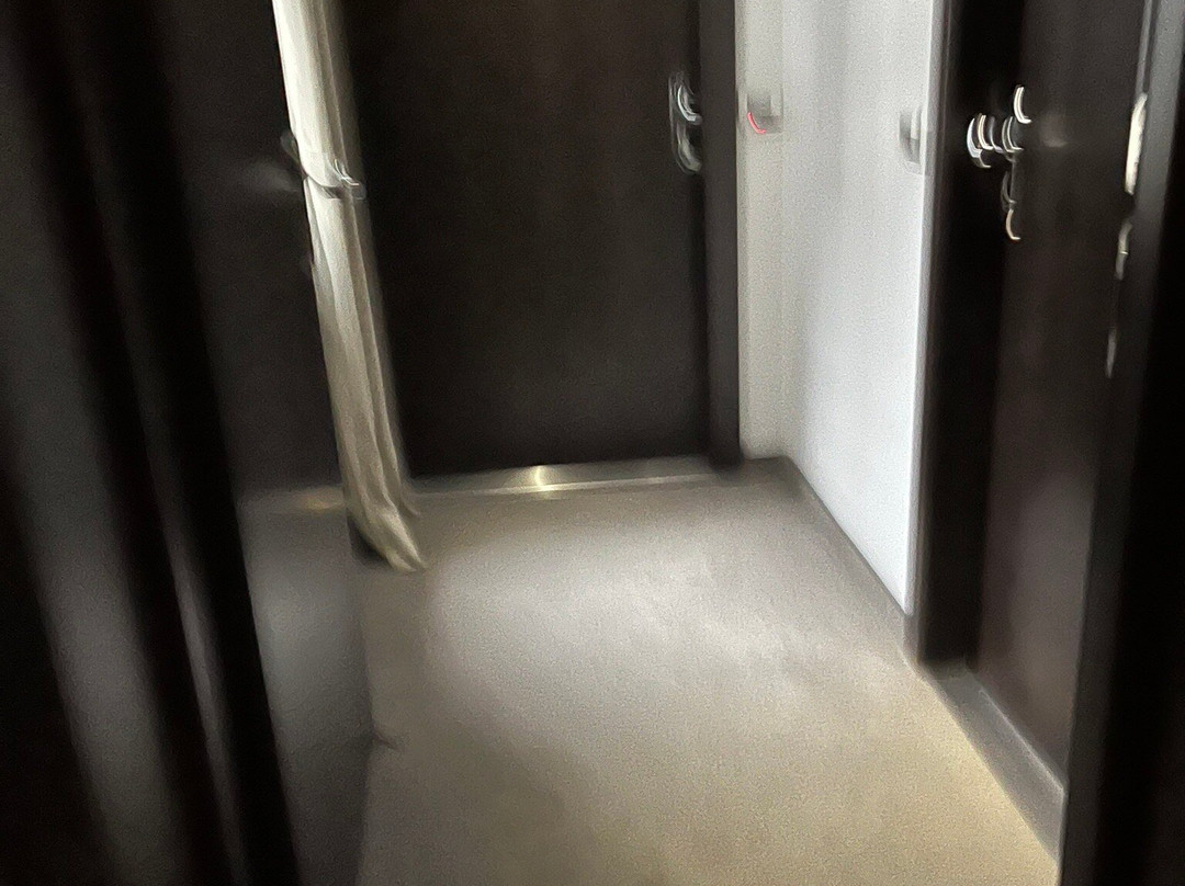 卡德国际酒店主图