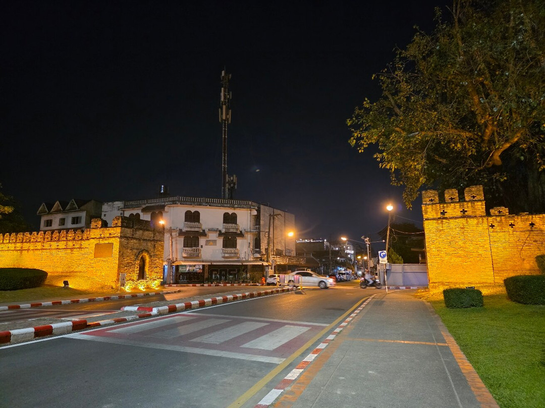 Suan Dok Gate-清迈必去景点