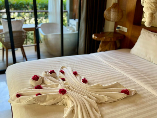 长滩查乐特酒店主图