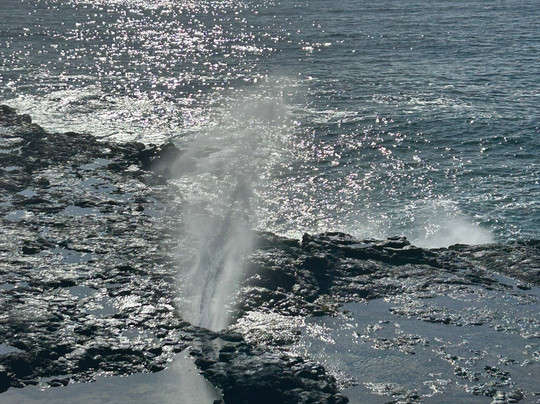 喷水洞-坡伊普必去景点