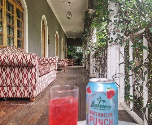 Hobbit Boutique Hotel主图