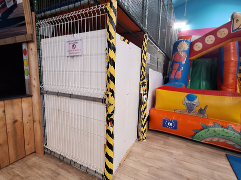 La Cabane du Yéti-佩皮尼昂必去景点