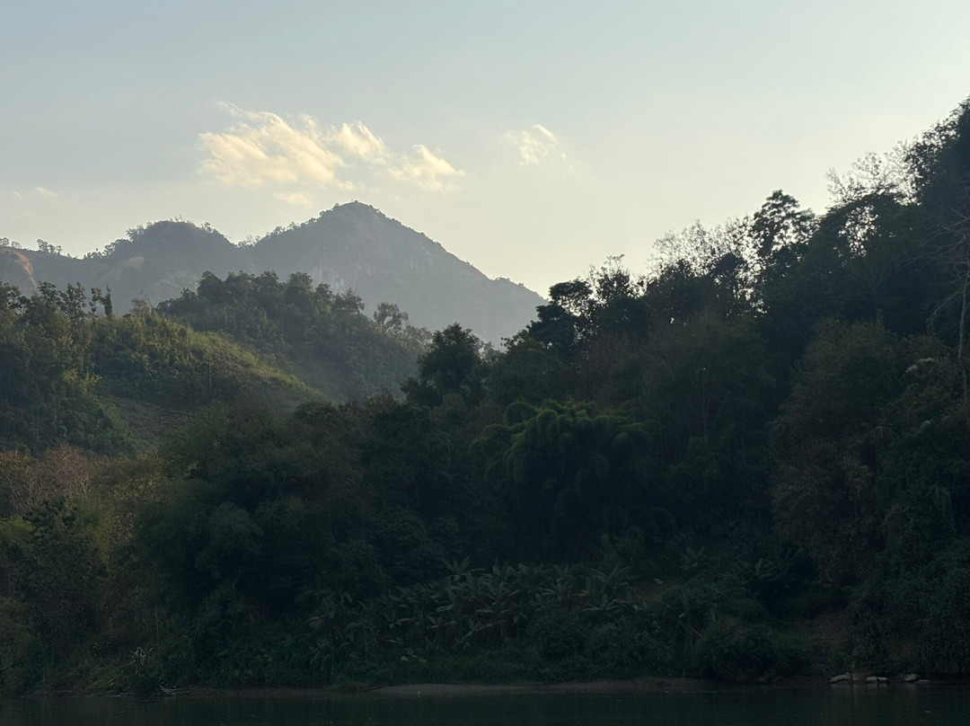 Ou River House主图