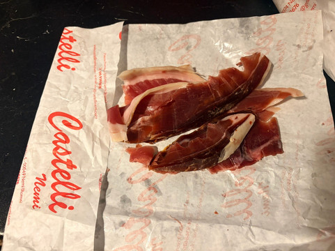 Antica Norcineria Castelli