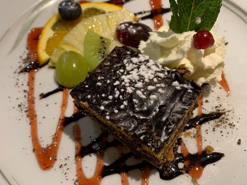 阿潘松尼酒店主图