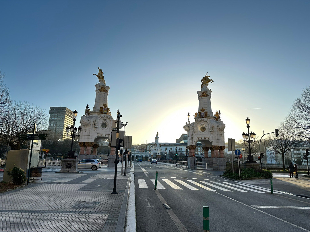 Maria Kristina Zubia-圣塞瓦斯蒂安必去景点