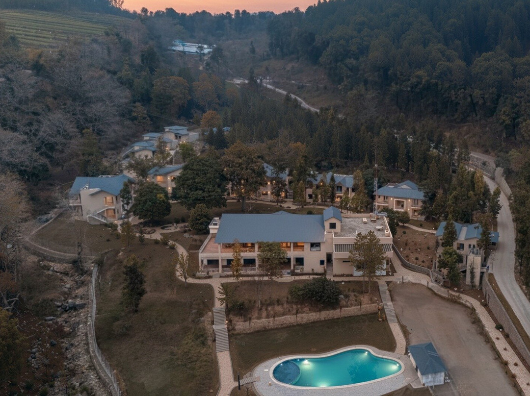 Vana Retreat Corbett