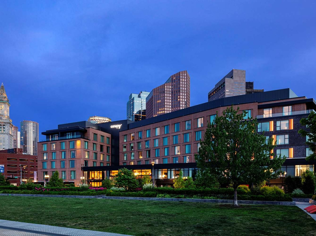 波士顿市中心希尔顿嘉悦里酒店