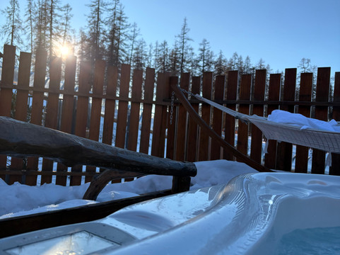 勒夏莱套房酒店主图