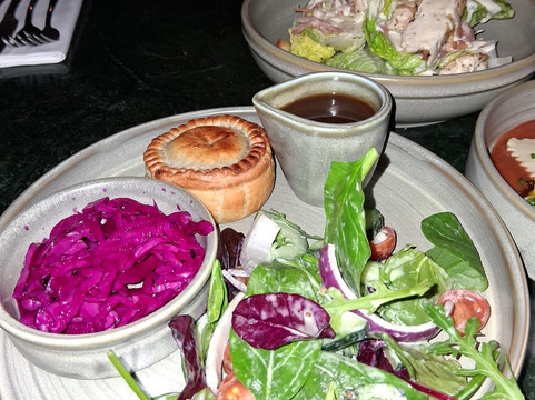 贝尔默罗艾姆斯酒店主图