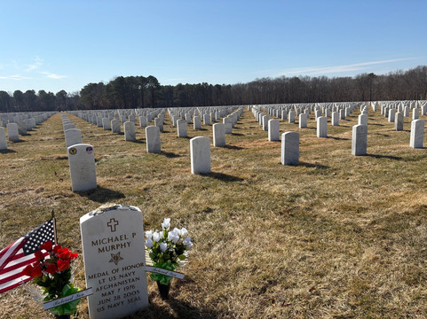 Calverton National Cemetery-Calverton必去景点