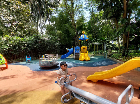 阿里亚力宝村酒店主图