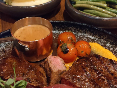 Flame Steakhouse & Cocktails