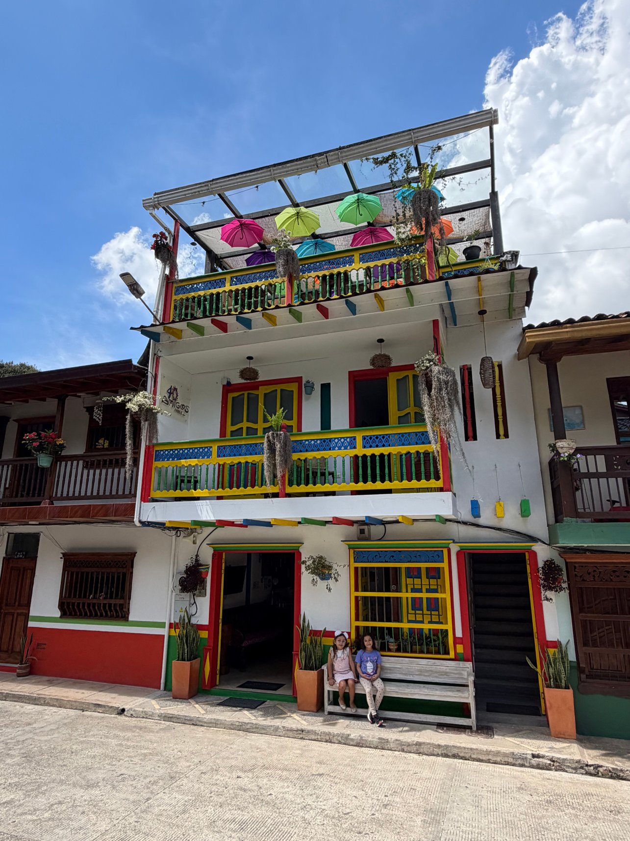 40 Amigos Hotel-官方