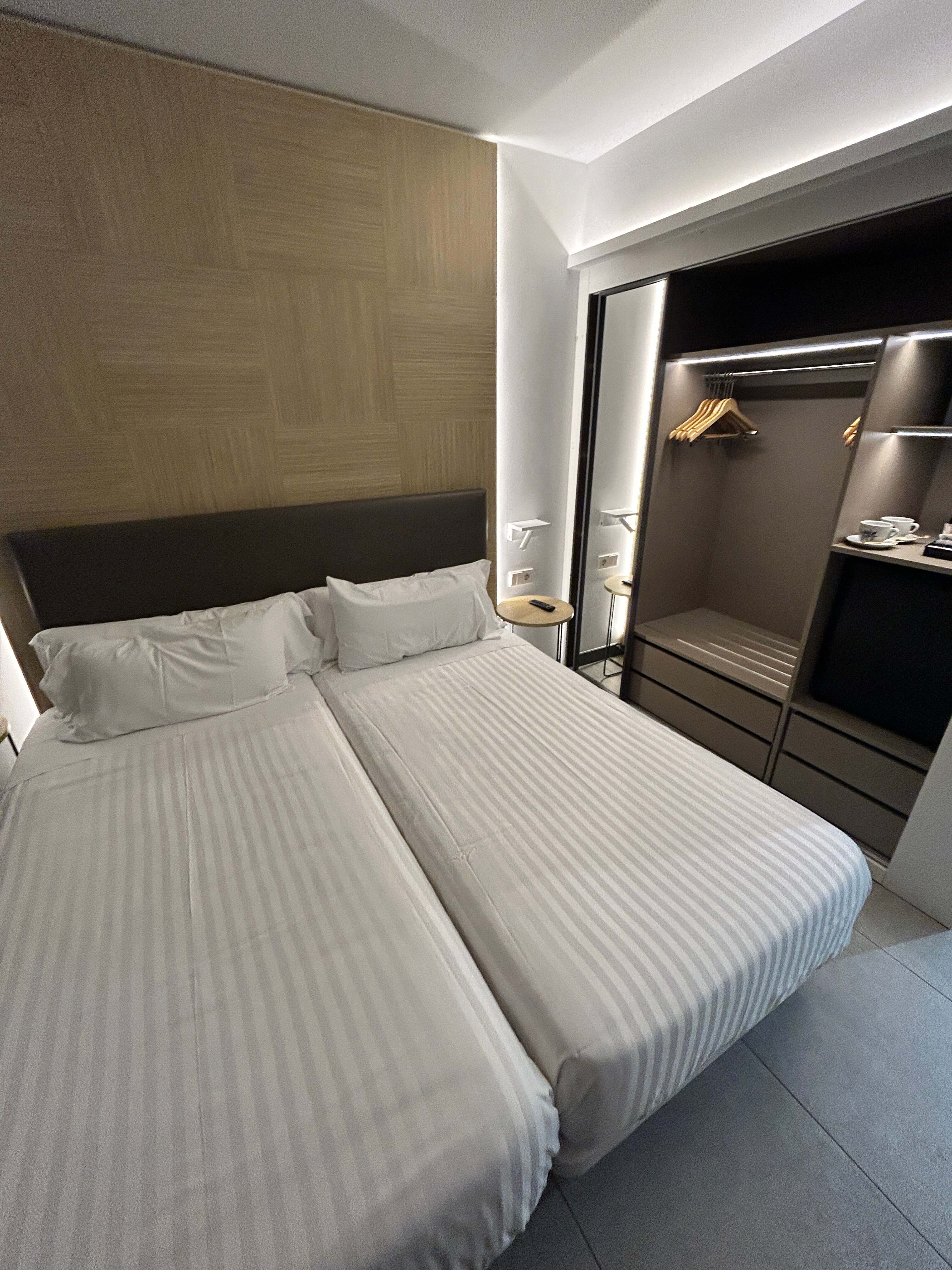 卡普内格雷特酒店-官方