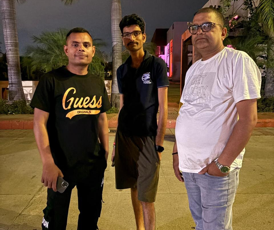 金绽帝国度假村主图