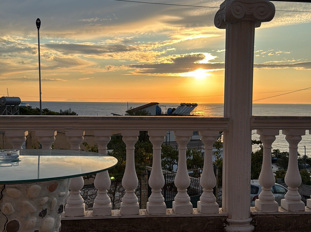 阿尔迪公寓别墅酒店主图