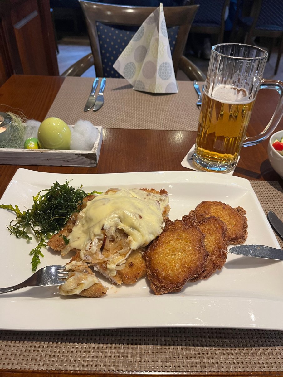 克鲁斯祖姆霍罗托酒店-旅行者