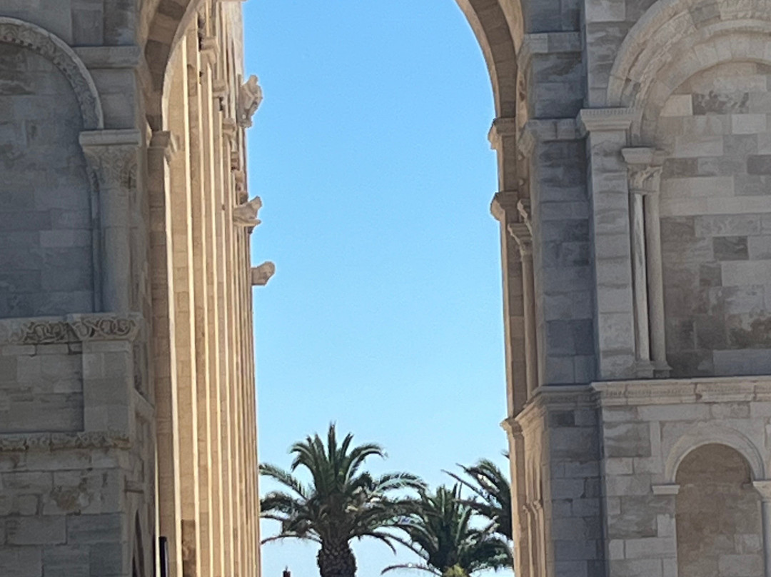 Cattedrale di Trani-特拉尼必去景点