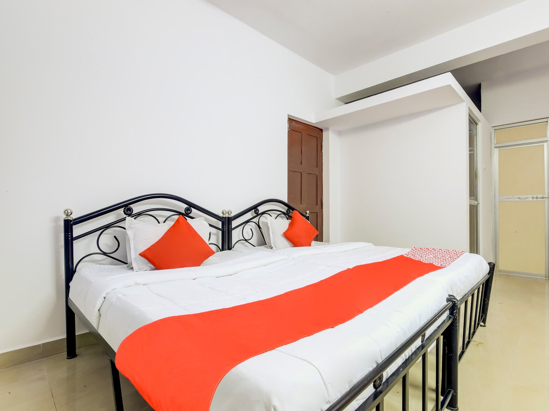 Hotel O Omkar Guest House Near Immaculate Conception Church