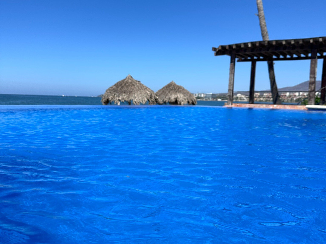 Los Picos Hotel & Suites Bucerias主图
