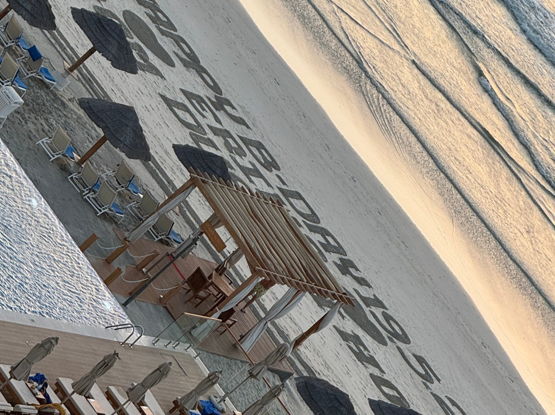 Ajman Hotel & Villas by Blazon Hotels主图