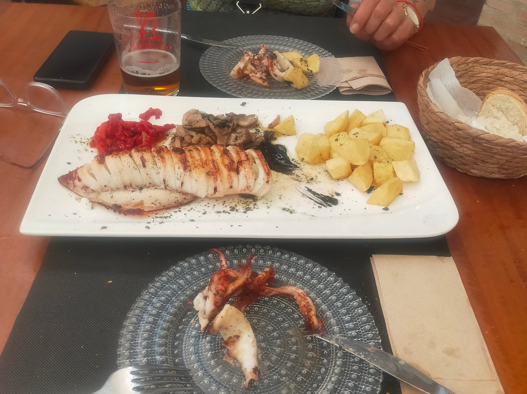 德尔科托格兰酒店主图