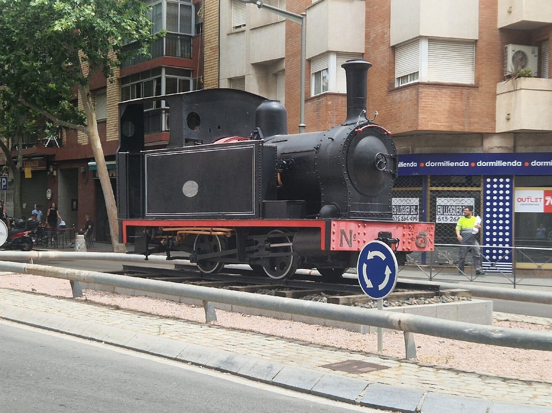 Plaza del Mercadal-雷乌斯必去景点