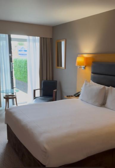 Holiday Inn 伦敦宾福特锁-旅行者
