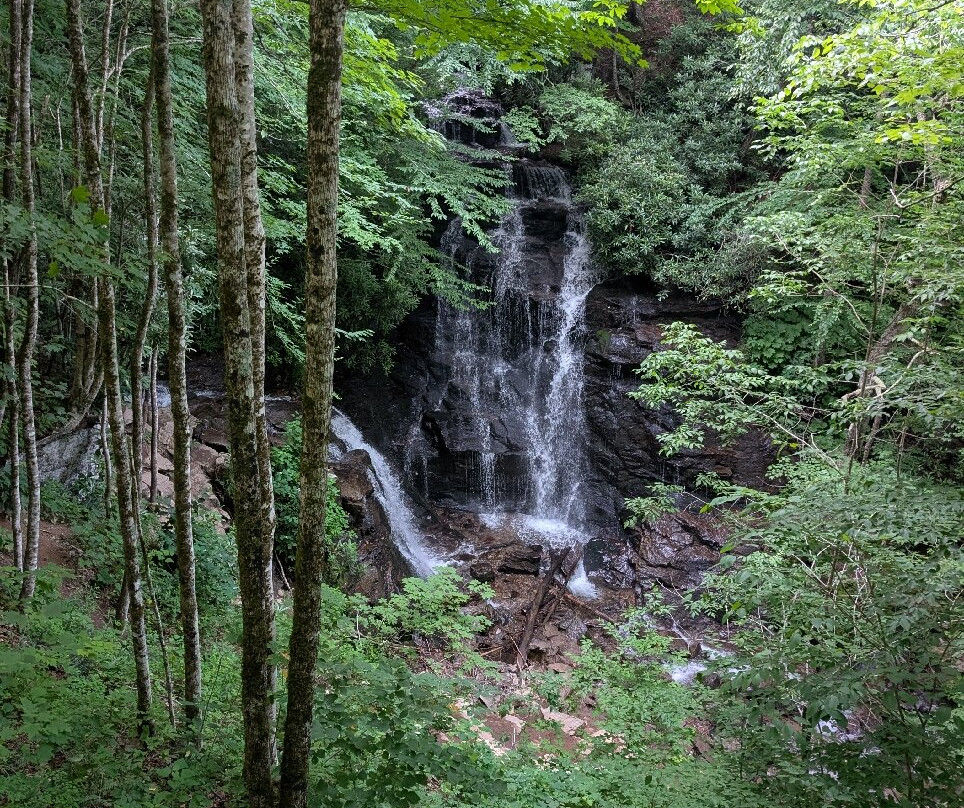 Soco Falls-Maggie Valley必去景点