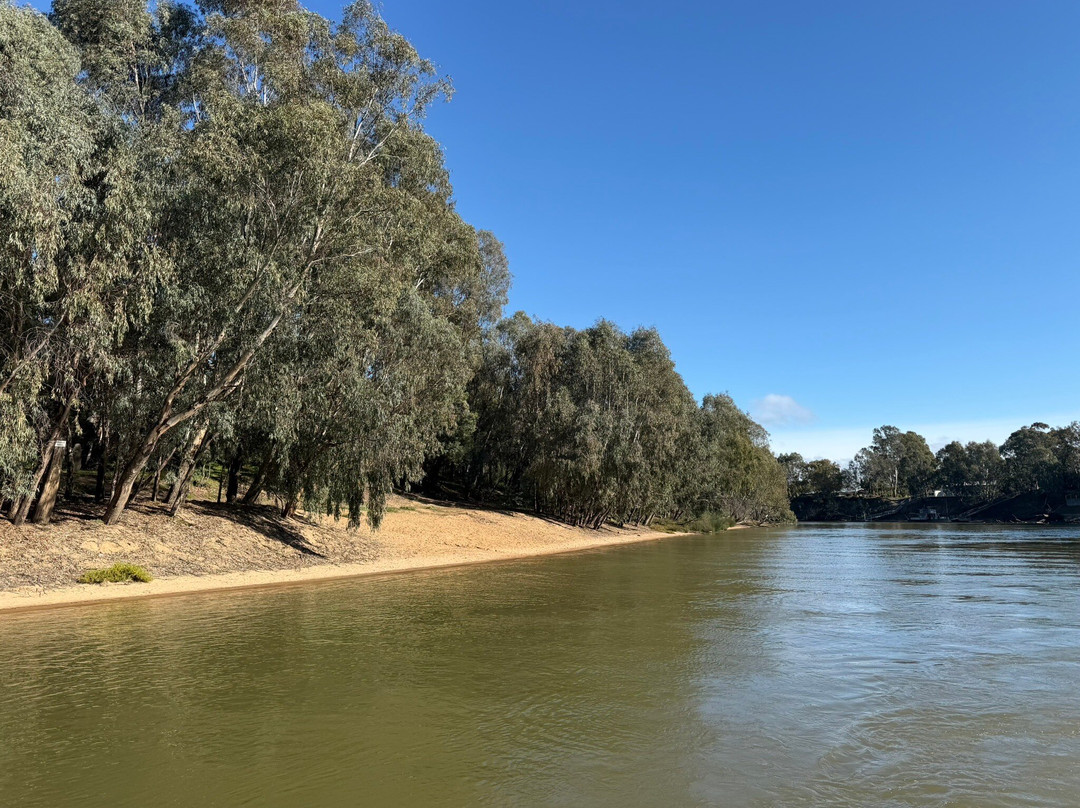 Echuca Luxury Houseboats-伊丘卡必去景点