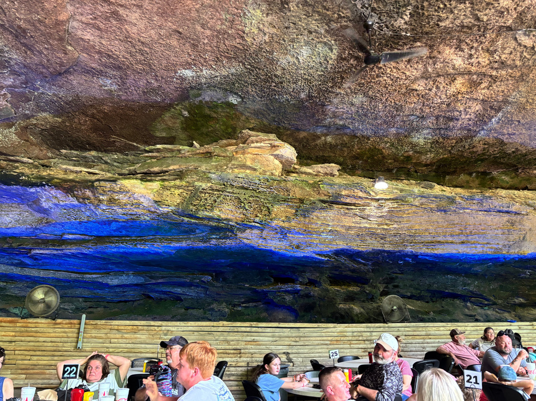 Rattlesnake Saloon-Tuscumbia必去景点