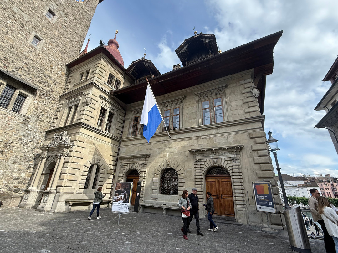 Rathaus Stadt Luzern-卢塞恩必去景点