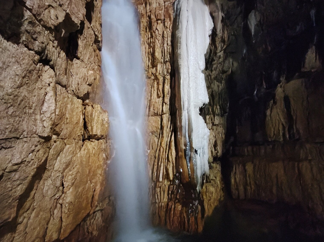 Grotte di Stiffe-San Demetrio ne' Vestini必去景点